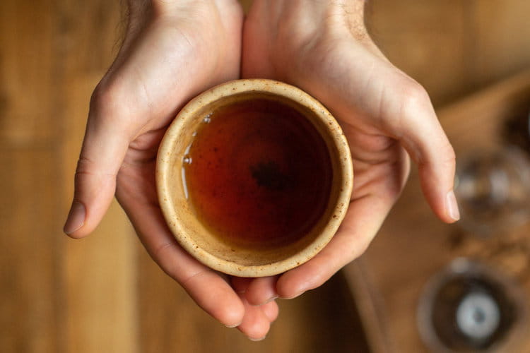 Парадокс біодоступності: де насправді народжується користь чаю